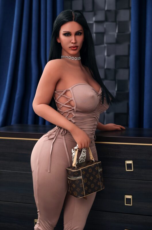 Kim Kardashian Love Doll